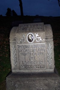 Photo montrant l’inscription « The Laodicean Messenger »