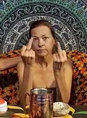 Amy Carlson — image 1