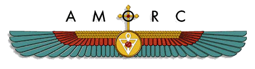 Logo AMORC avec le symbole du disque solaire ailé