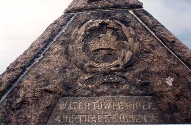 Zoom sur la pyramide de Russell